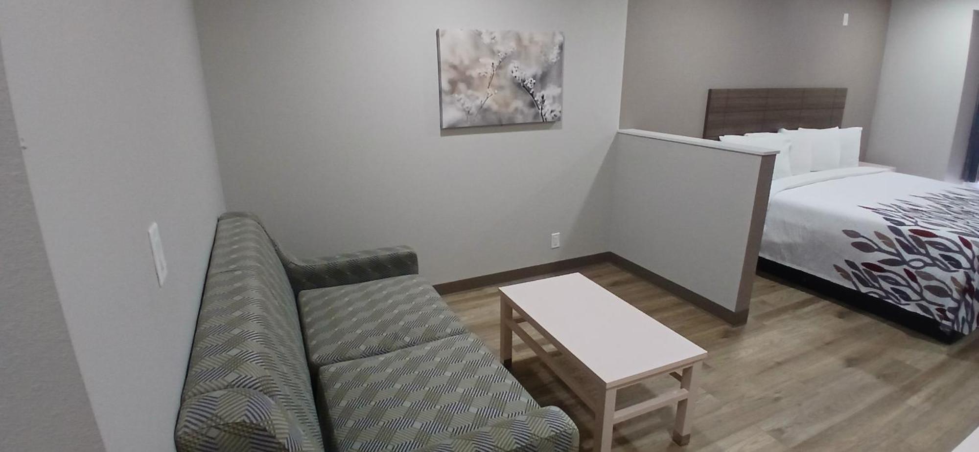 Red Roof Inn & Suites Euless - Dfw Airport Southwest Экстерьер фото