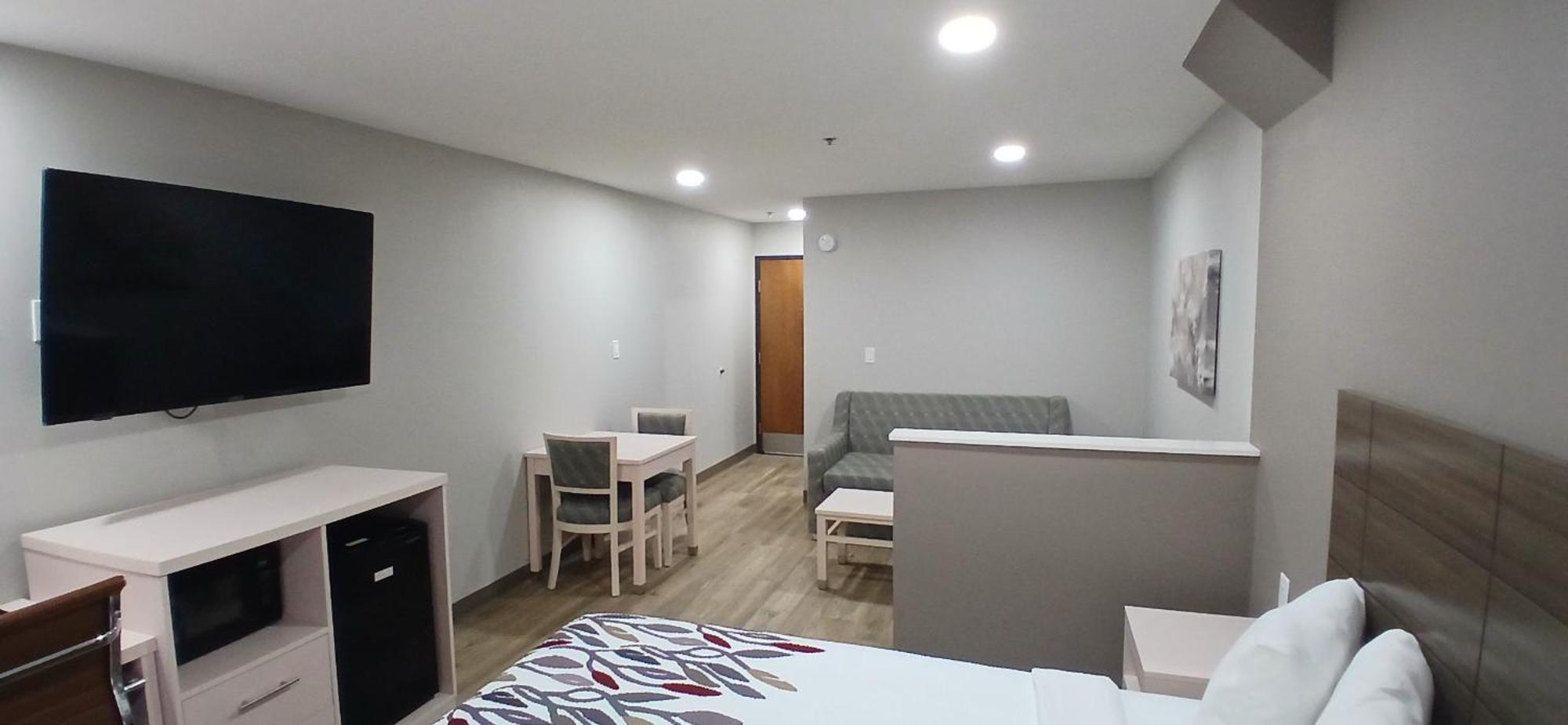 Red Roof Inn & Suites Euless - Dfw Airport Southwest Экстерьер фото