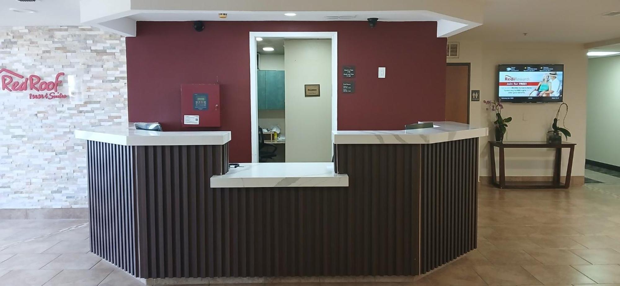 Red Roof Inn & Suites Euless - Dfw Airport Southwest Экстерьер фото